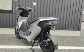 HONDA EM1 e: EF16