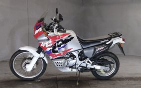 HONDA AFRICA TWIN 750 RD07
