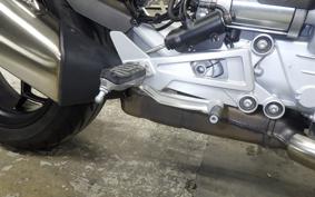 MOTO GUZZI V100マンデッロS 2023