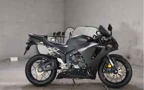 HONDA CBR600RR 2025 PC40