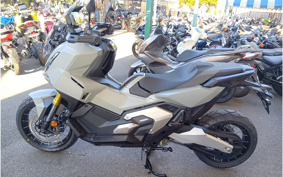 HONDA X-ADV 750 2025 RH21