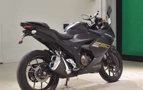 SUZUKI GIXXER 250 SF 2021