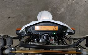 KAWASAKI KLX125 LX125C