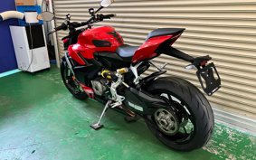 DUCATI STREETFIGHTER V2 2022 3F00