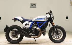 DUCATI SCRAMBLER CAFE RACER 2019