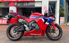 HONDA CBR600RR ABS 2024 PC40