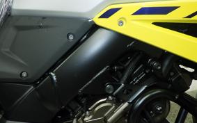 SUZUKI DL1000 ( V-Strom 1050 ) EF11M