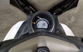 YAMAHA N-MAX 125 SE86J