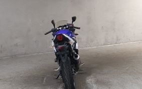 SUZUKI GSX250 R DN11A