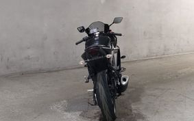 YAMAHA YZF R-3 2021 RH13J