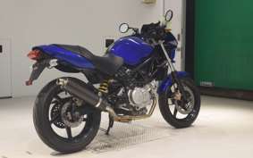 HONDA VTR 250 MC33