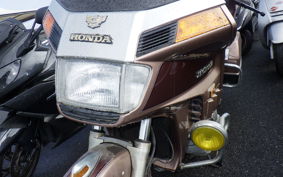 HONDA GL1200 GOLD WING
