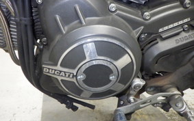DUCATI SCRAMBLER ICON 2016