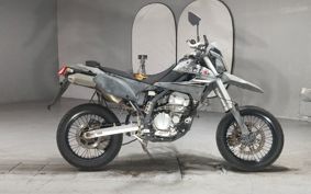 KAWASAKI D-TRACKERX LX250V