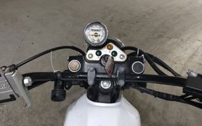 SUZUKI GLASS TRACKER BIG BOY NJ4DA