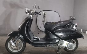 APRILIA MO HEAT 125 ..