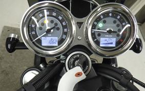 TRIUMPH BONNEVILLE T100 2023