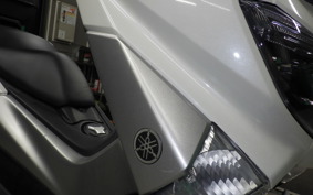 YAMAHA N-MAX 2015 SE86J