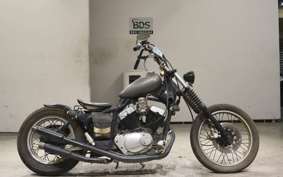 YAMAHA VIRAGO 250 2002 3DM