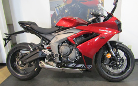 TRIUMPH DAYTONA 660 2025 LGL23U