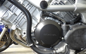 HONDA VTR 250 Gen. 2 2003 MC33