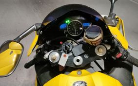 YAMAHA YZF-R1 RN15