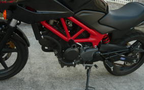 HONDA VTR 250 F MC33