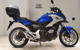 HONDA NC750X Limited RC90