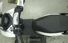 SUZUKI BURGMANｽﾄﾘｰﾄ125EX EA23M