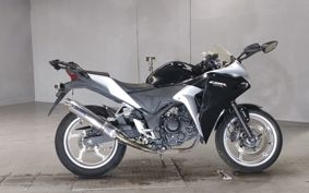 HONDA CBR250R MC41