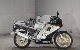 YAMAHA FZR250 2KR