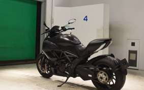 DUCATI DIAVEL DARK 2013