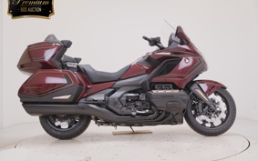 HONDA GL 1800 GOLD WING TOUR DCT 2025