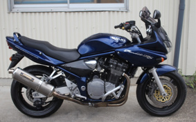 SUZUKI BANDIT1200S 2000 GV77A