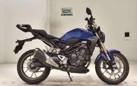 HONDA CB250RA 2002 MC52