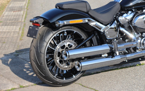 HARLEY FXBR 2026 YE9