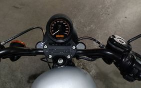HARLEY XL883N 2010 LE2