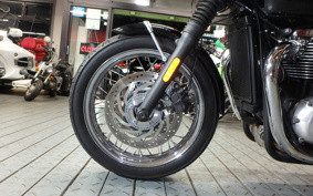 TRIUMPH  TRIUMPH  BONNEVILLE T120 2018 DAD75H