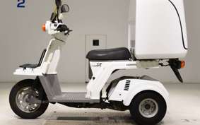 HONDA GYRO X 2013 TD01
