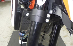 KTM 890 DUKE R 2022