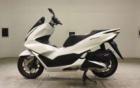 HONDA PCX 125 2005 JK05