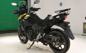 SUZUKI Vｽﾄﾛｰﾑ250A