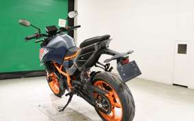 KTM 390 DUKE 2024