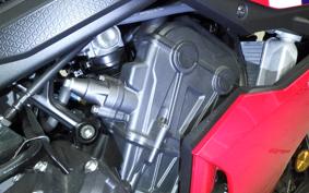 HONDA CBR650R E-Clutch 2025 RH17