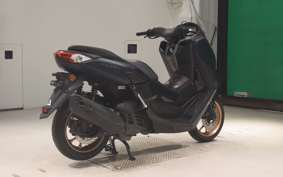 YAMAHA N-MAX 2001 SEG6J
