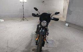 DUCATI SCRAMBLER DESERT SU RED KB01JA