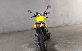 HONDA VTR 250 MC33