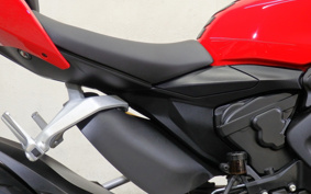 DUCATI STREET FIGHTER V2 2023 3F00