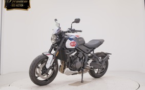 TRIUMPH TRIDENT 660 2024