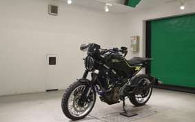 HUSQVARNA SVARTPILEN 401 2019